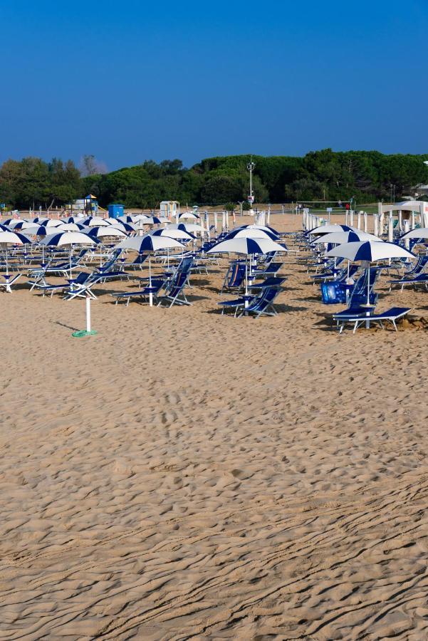 Residence Le Zattere Bibione Esterno foto